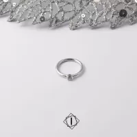 Verenički brilijantski prsten od belog zlata