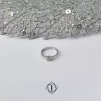 Verenički prsten od belog zlata sa cirkonom 