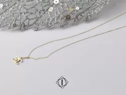 CHANEL - zlatna ogrlica i privezak 