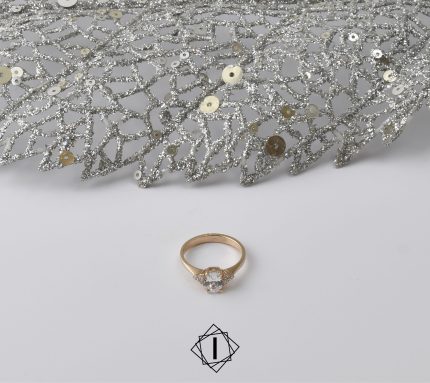 Prsten sa velikim cirkonima