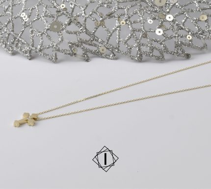 Pravoslavni krst sa brilijantom