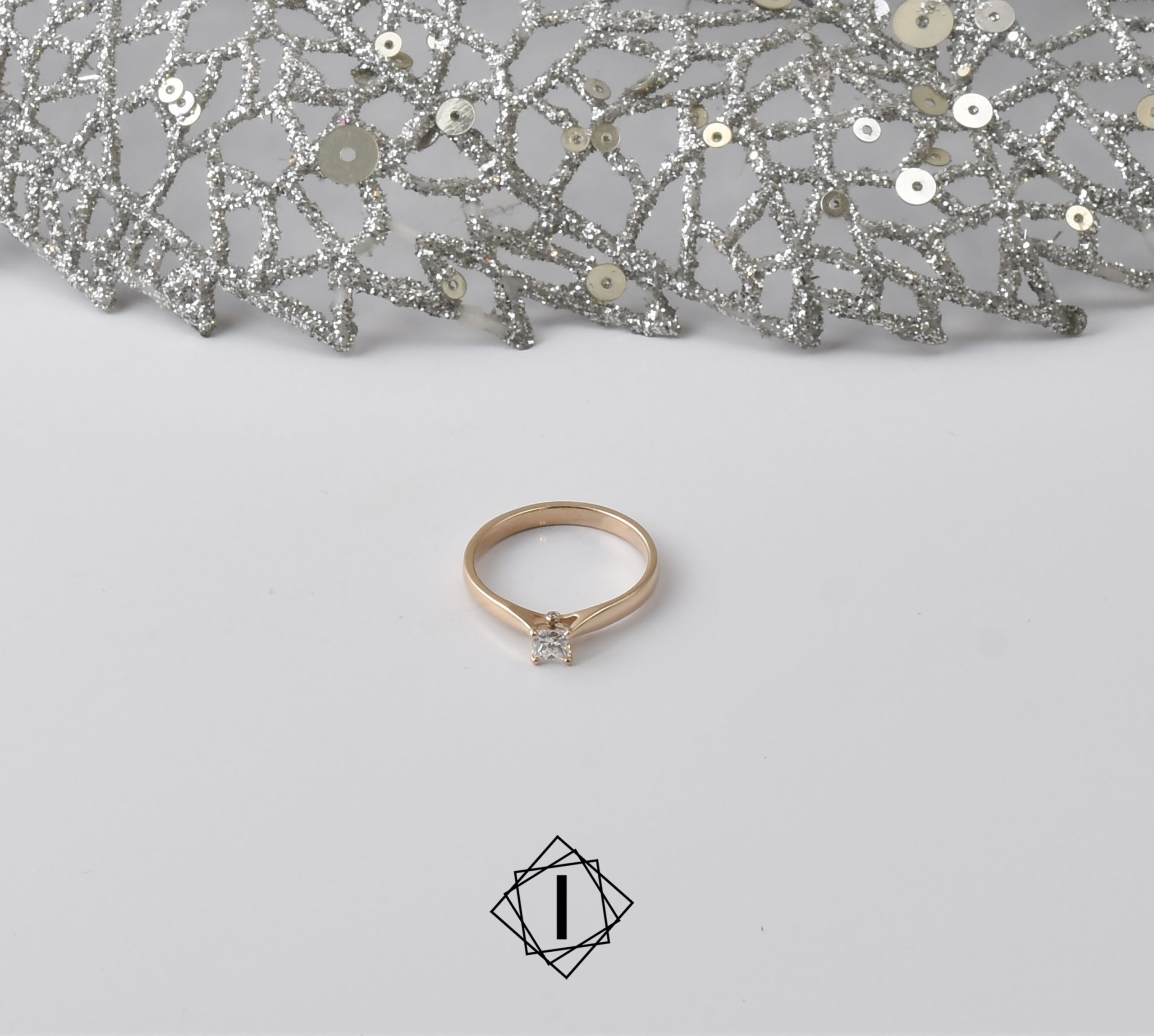 Zlatni verenički prsten - Princess Cut
