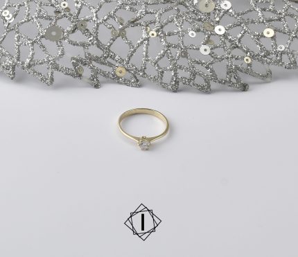 Zlatni verenički prsten