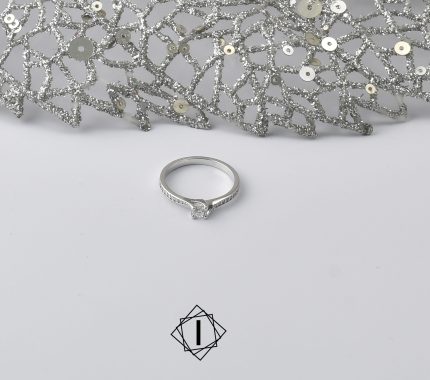 Moderan verenički prsten od belog zlata