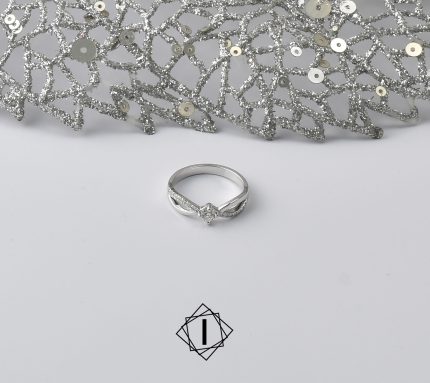 HIT DIZAJN - Prelep verenički prsten