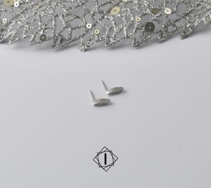 White gold earrings with diamonds